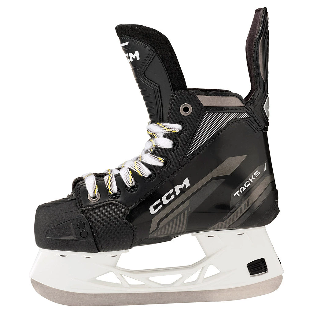 CCM Tacks Vector 2022 Junior Ice Hockey Skates 6 CCM Tacks Vector 2022 Junior Ice Hockey Skates - Image 4