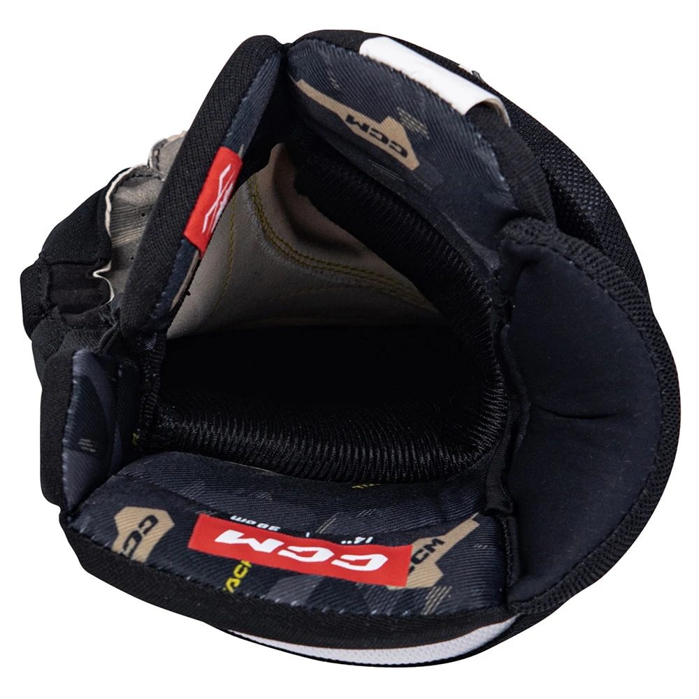 CCM Tacks Vector Premier 2022 Senior Ice Hockey Gloves 4 CCM Tacks Vector Premier 2022 Senior Ice Hockey Gloves - Image 2