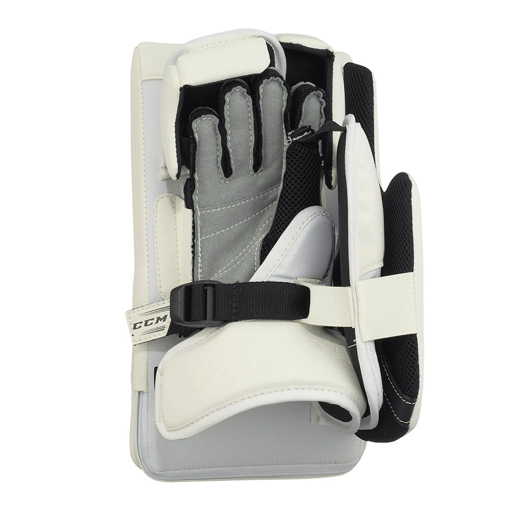 CCM Extreme Flex 5.5 Youth Ice Hockey Goalie Blocker 6 CCM Extreme Flex 5.5 Youth Ice Hockey Goalie Blocker - Image 4