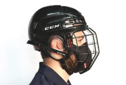 CCM Game On Player Face Mask -Discount Hockey Shop Game On Mask Player 3