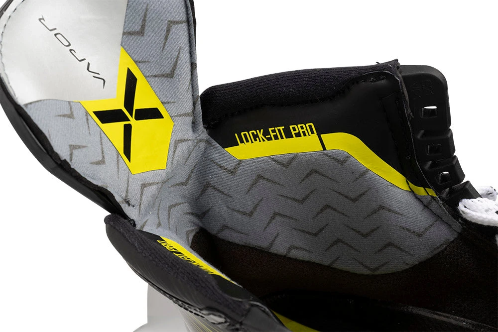 Bauer Vapor Hyperlite 2 Intermediate Ice Hockey Skates 5 Bauer Vapor Hyperlite 2 Intermediate Ice Hockey Skates - Image 3