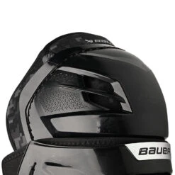 Bauer Supreme M3 Senior Ice Hockey Shin Guards 19 Bauer Supreme M3 Senior Ice Hockey Shin Guards -Discount Hockey Shop M3 SR kneecap detail